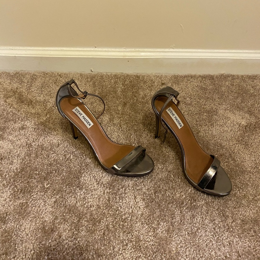 Heeled sandals - Picture 3 of 5